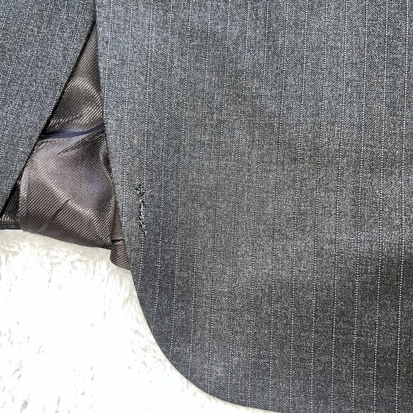 Burberry London Vintage Pinstripe Blazer Charcoal Gray Worsted Wool 43R READ - Picture 6 of 8